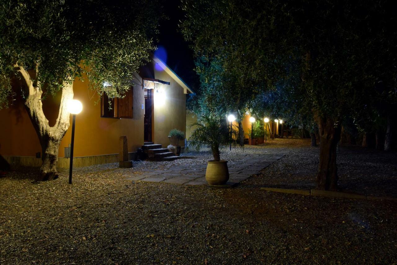 Riviera Degli Eucalipti - Cottage In Riva Al Mare Acireale Exterior photo